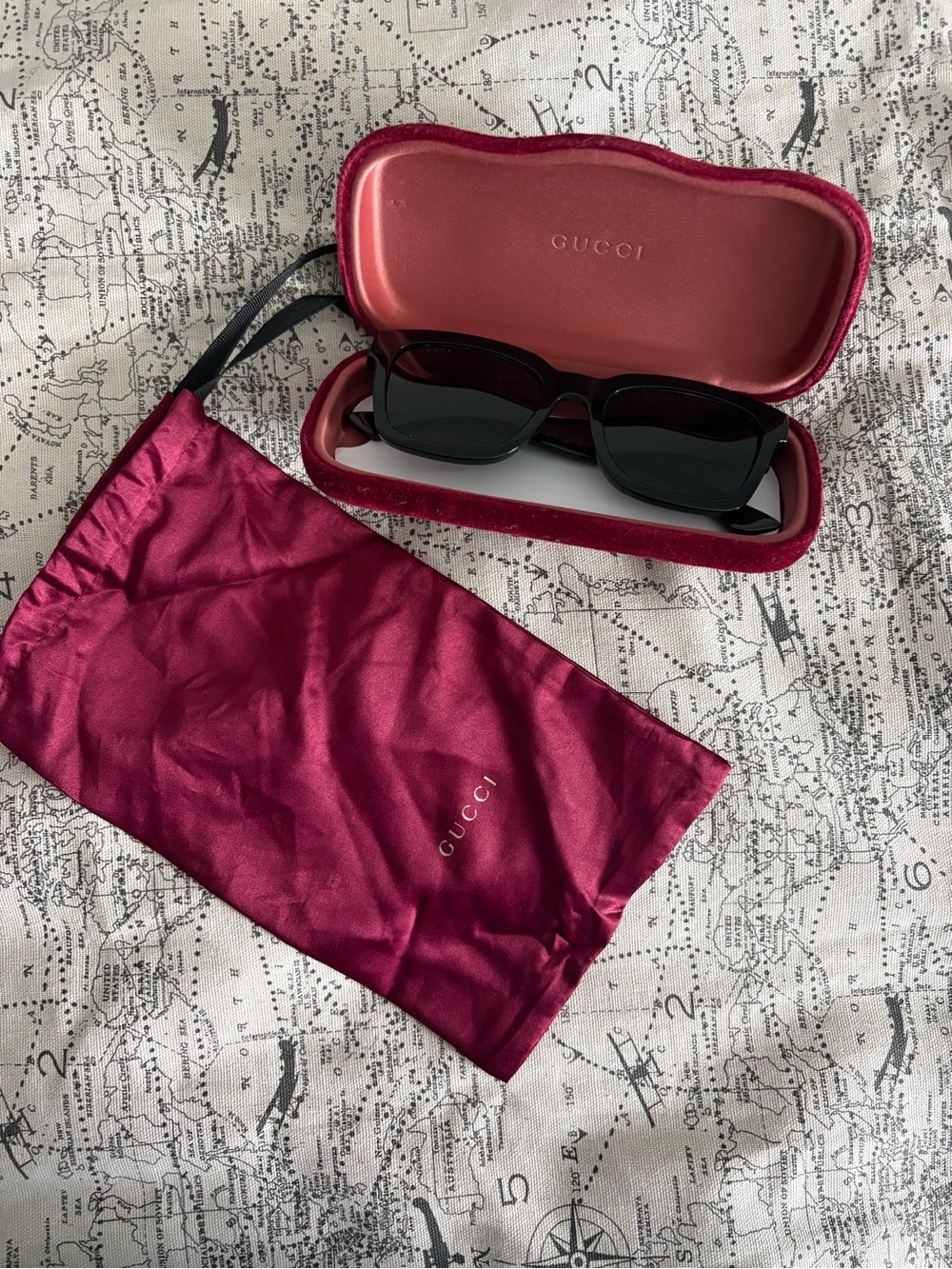 Gucci Black Women's Sunglasses with Burgundy Case and Pouch